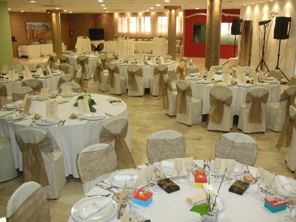 Hotel Fonda Neus Sant Sadurni d'Anoia Luaran gambar